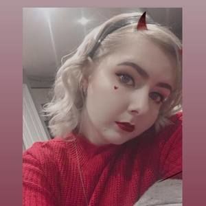 Meet your Posher, Brittney